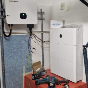 Vaäxelriktare solceller